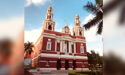 Sacred Heart Cathedral  987987