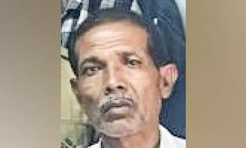 7.9 കി​ലോ ഗ്രാം ക​ഞ്ചാ​വു​മാ​യി കെ.​എ​സ്.​ആ​ർ.​ടി.​സി ബ​സ് യാ​ത്ര​ക്കാ​ര​ൻ പി​ടി​യി​ൽ