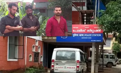 കോഴിക്കോട് ന​ഗരത്തിൽ പിക്കപ്പ് വാനിന്റെ സീറ്റിനടിയിൽനിന്ന് 20 കിലോ കഞ്ചാവ് പിടിച്ചു