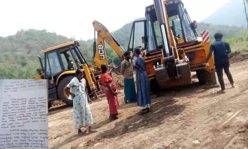 അട്ടപ്പാടിയിലെ മൂലഗംഗൽ ഊരിൽ വൻതോതിൽ ഭൂമി കൈയേറുന്നുവെന്ന് ആദിവാസികളുടെ പരാതി