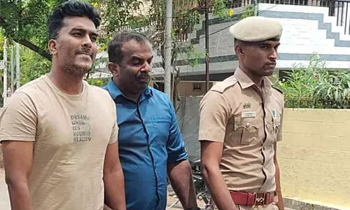 പ്രായപൂർത്തിയാകാത്ത പെൺകുട്ടികളെ പീഡിപ്പിച്ച കേസിൽ ഒളിവിലായിരുന്ന പാസ്റ്റർ അറസ്റ്റിൽ