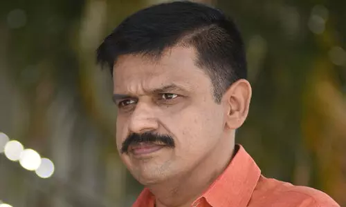 വധഭീഷണി മുഴക്കിയ ആർ.എസ്.എസ് പ്രവർത്തകൻ മാപ്പപേക്ഷിച്ചു -സന്ദീപ് വാര്യർ; മദ്യലഹരിയിൽ സംഭവിച്ചുപോയതാണെന്ന്