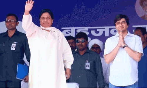 മറ്റൊരു അവസരം നൽകാം; ആകാശ് ആനന്ദിന്‍റെ ക്ഷമാപണം സ്വീകരിച്ച് മായാവതി