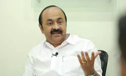 രണ്ട് സമുദായങ്ങളെ തമ്മിലടിപ്പിച്ച് രാഷ്ട്രീയ ലാഭം കാത്തിരിക്കുകയാണ് ബി.ജെ.പി, ആ ലാഭം യു.ഡി.എഫിന് വേണ്ട, മുനമ്പം പ്രശ്നത്തിൽ യു.ഡി.എഫ് നിലപാട് കേന്ദ്രമന്ത്രിക്ക് ശരിവെക്കേണ്ടി വന്നു