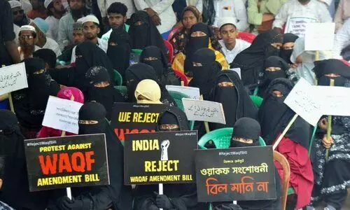 വഖഫ് പ്രക്ഷോഭം: മുർഷിദാബാദ് ശാന്തം; ഭാംഗറിൽ സംഘർഷം വഖഫ് പ്രക്ഷോഭം: മുർഷിദാബാദ് ശാന്തം; ഭാംഗറിൽ സംഘർഷം