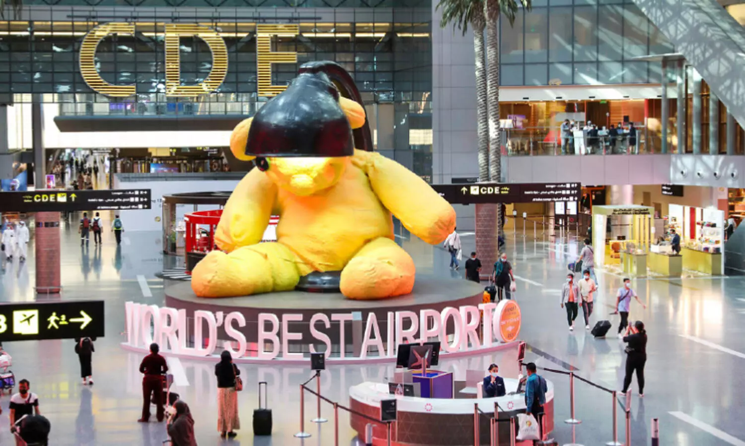 ഹ​മ​ദ്; തി​ര​ക്കേ​റി​യ വി​മാ​ന​ത്താ​വ​ളം