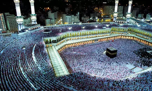 ഹ​ജ്ജ് സീ​സ​ണി​ലെ ജോ​ലി; ​മ​ക്ക​യി​ലേ​ക്കു​ള്ള എ​ൻ​ട്രി പെ​ർ​മി​റ്റു​ക​ൾ ന​ൽ​കി തുട​ങ്ങി