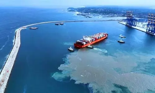 വിഴിഞ്ഞം തുറമുഖം കമീഷനിങ് മേയ് രണ്ടിന്; പ്രധാനമന്ത്രി രാജ്യത്തിന് സമർപ്പിക്കും