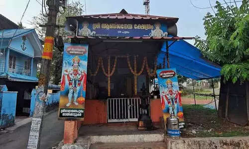 ക്ഷേത്രം നിർമിച്ചത് ചട്ടം ലംഘിച്ചെന്ന് കണ്ടെത്തൽ; ക്രമവത്കരിക്കുകയോ പൊളിച്ചുകളയുകയോ ചെയ്യണമെന്ന് പഞ്ചായത്ത്