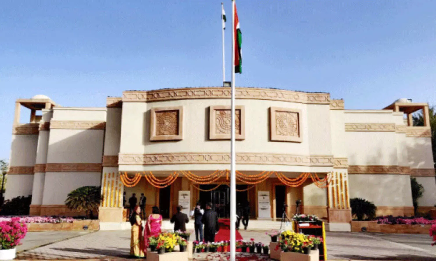 മ​സ്ക​ത്ത് ഇ​ന്ത്യ​ൻ എം​ബ​സി ഓ​ൺ​ലൈ​ൻ ഓ​പ​ൺ ഹൗ​സ് ഇ​ന്ന്