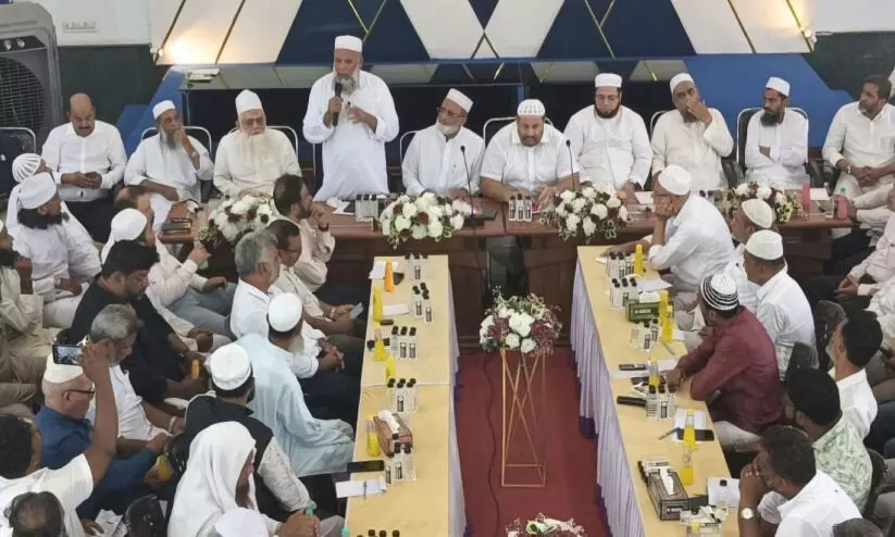 തീര ജില്ലകളിൽ ഇന്ന് വഖഫ് സംരക്ഷണ റാലി തീര ജില്ലകളിൽ ഇന്ന് വഖഫ് സംരക്ഷണ റാലി