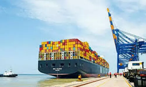 വിഴിഞ്ഞം തുറക്കുന്നു; ചു​രു​ങ്ങി​യ കാ​ല​യ​ള​വി​ൽ  250ല​ധി​കം ക​പ്പ​ലു​ക​ൾ; രാ​ജ്യ​ത്ത് മ​റ്റൊ​രു തു​റ​മു​ഖ​ത്തി​നും ല​ഭി​ക്കാ​ത്ത നേ​ട്ടം