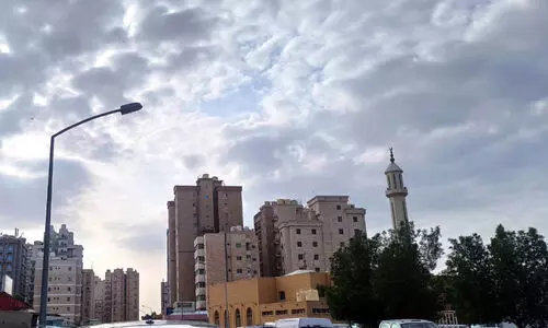 താ​പ​നി​ല ഉ​യ​രും, പൊ​ടി​ക്കാ​റ്റി​ന് സാ​ധ്യ​ത