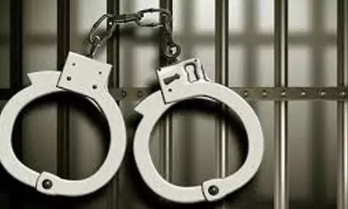 എഴുപുന്ന ക്ഷേത്രത്തിലെ മോഷണം; മോഷ്ടിച്ച സ്വർണം പണയം വെച്ച് ഓഹരിയിൽ നിക്ഷേപിച്ചെന്ന് പ്രതി