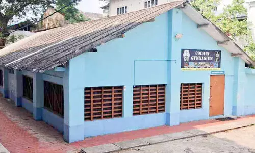 എറണാകുളത്തെ ആദ്യ സിക്സ് പാക് ഫാക്ടറിക്ക് 80 വയസ്സ്