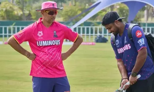 രാജസ്ഥാൻ ടീമിൽ ഭിന്നത രൂക്ഷം? ദ്രാവിഡിനെ അവഗണിച്ച് സഞ്ജു, ടീം ചർച്ചയിൽ പങ്കെടുത്തില്ല, സഹതാരം വിളിച്ചിട്ടും പോയില്ല!