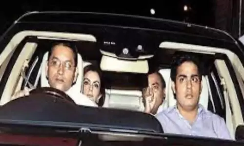 മുകേഷ് അംബാനിയുടെ ഡ്രൈവറുടെ ശമ്പളം എത്ര?