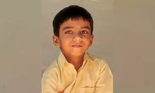 nivan nikhil 989787