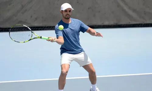 കു​വൈ​ത്ത് ഓ​പൺ ടെ​ന്നിസ് ചാ​മ്പ്യ​ൻ​ഷി​പ്പി​ന് തു​ട​ക്കം