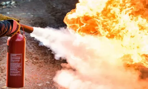 സു​ലൈ​ബി​യ​യി​ൽ വീ​ട്ടി​ൽ തീ​പി​ടി​ത്തം; ഒ​രാ​ൾ​ക്ക് പ​രി​ക്ക്