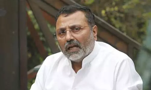 നി​ഷി​കാ​ന്ത് ദു​ബെ​ക്കെ​തി​രെ കോ​ട​തി​യ​ല​ക്ഷ്യ ന​ട​പ​ടി​ക്ക് അ​നു​മ​തി തേ​ടി