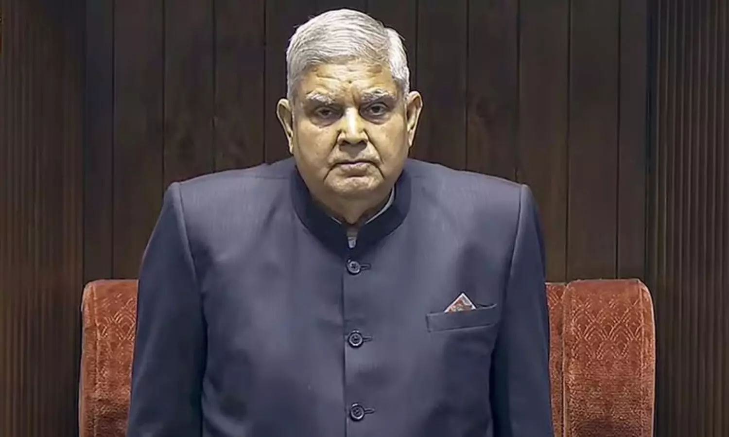 സുപ്രീംകോടതിക്കെതിരെ കടന്നാക്രമണം: ഉപരാഷ്ട്രപതിക്കെതിരെ കോടതിയലക്ഷ്യ കേസെടുക്കണമെന്നാവശ്യപ്പെട്ട് അഭിഭാഷകൻ