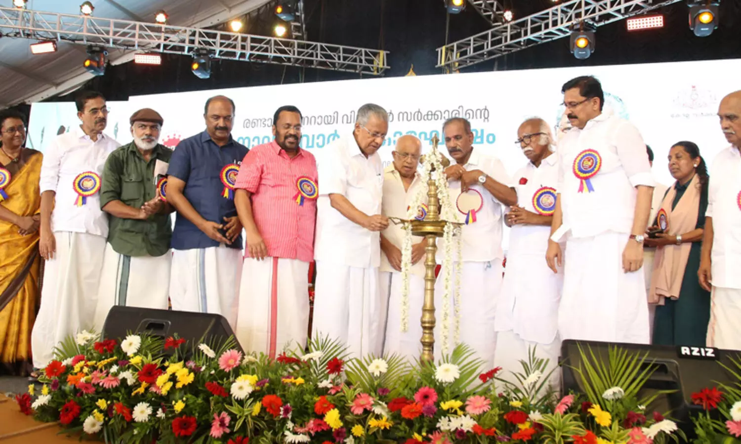 രാജ്യവും ലോകവും ആശ്ചര്യത്തോടെ കേരളത്തെ നോക്കിനിന്നു; തകർന്നുപോകട്ടെ എന്നാഗ്രഹിച്ച കേന്ദ്രത്തിനുപോലും അവാർഡുകൾ തരേണ്ടിവന്നെന്നും മുഖ്യമന്ത്രി പിണറായി