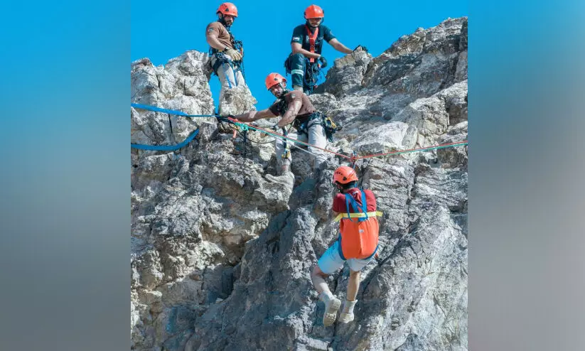 ‘ഹത്ത ബ്രെവ്സ്’ രക്ഷപ്പെടുത്തിയത് 200ലേറെ പേരുടെ ജീവൻ ‘ഹത്ത ബ്രെവ്സ്’ രക്ഷപ്പെടുത്തിയത് 200ലേറെ പേരുടെ ജീവൻ