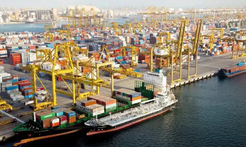 യു.എ.ഇയുടെ വിദേശ വ്യാപാരം അഞ്ചു ലക്ഷം കോടി കവിഞ്ഞു യു.എ.ഇയുടെ വിദേശ വ്യാപാരം അഞ്ചു ലക്ഷം കോടി കവിഞ്ഞു