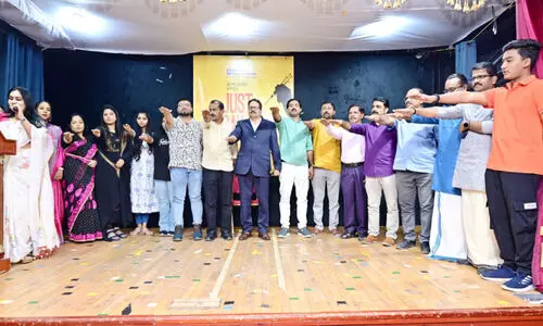 ല​ഹ​രി വി​രു​ദ്ധ ബോ​ധ​വ​ത്ക​ര​ണം