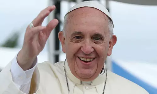 പാര്‍ശ്വവല്‍ക്കരിക്കപ്പെട്ടവരെ ചേര്‍ത്തു നിര്‍ത്തുന്ന ദൈവ കരത്തിന്റെ ഉടമ- വി.ഡി. സതീശൻ