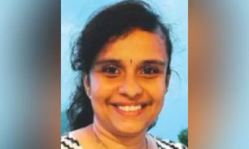 റോ​ഡ​പ​ക​ട​ത്തി​ല്‍ ടെ​ക്കി യു​വ​തി​ക്ക് ദാ​രു​ണാ​ന്ത്യം