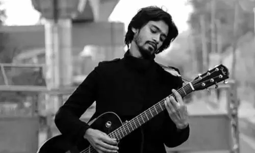 സി.‌എ‌.എ വിരുദ്ധ പ്രതിഷേധങ്ങളിൽ വ്യാപകമായി പ്രചരിച്ച കവിത; അനിത ദുബെ കവിത മോഷ്ടിച്ചെന്ന് ആമിർ അസീസ്