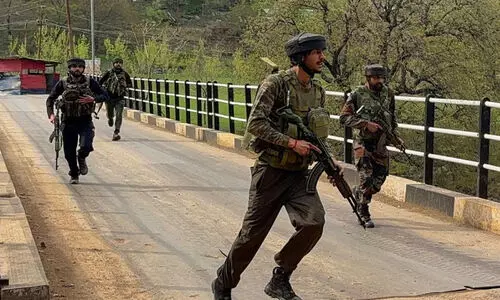 പഹൽഗാം ഭീകരാക്രമണം: പാകിസ്താൻ ഹൈകമീഷണറെ വിളിച്ചുവരുത്തും, നയതന്ത്ര ബന്ധം വിച്ഛേദിക്കും