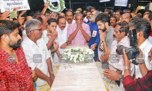 പഹൽഗാം ഭീകരാക്രമണം: രാമചന്ദ്രന്‍റെ ഭൗതികശരീരം കൊച്ചിയിലെത്തിച്ചു