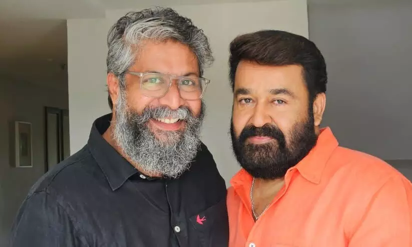 എന്താ ഇർഷാദേ ഇത് എന്ന് ചോദിച്ച് സ്വന്തം ചെരിപ്പഴിച്ചു തന്നു; പണ്ടത്തെ അതേ അതിശയം തന്നെയാണ് ഇന്നും എനിക്ക് മോഹൻലാൽ -ഇർഷാദ് അലി