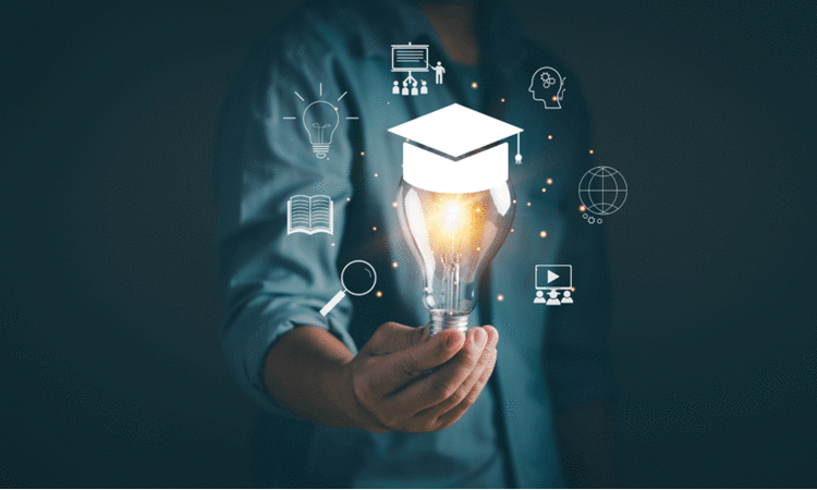 ‘2030ന് ശേഷം പല തൊഴിൽമേഖലകളും അപ്രത്യക്ഷ‍മായേക്കാം. അപ്പോൾ എന്തു പഠിച്ചാലാണ് തൊഴിൽ കിട്ടുക‍?’ -അറിയാം, പുതിയ കാലത്തെ വിദ്യാഭ‍്യാസ-കരിയർ സാധ‍്യതകൾ