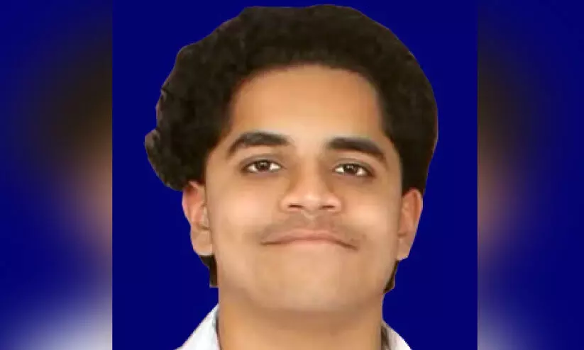 മ​ല​യാ​ളി വി​ദ്യാ​ര്‍ഥി അ​ബൂ​ദ​ബി​യി​ല്‍ കെ​ട്ടി​ട​ത്തി​ല്‍നി​ന്ന് വീ​ണു മ​രി​ച്ചു