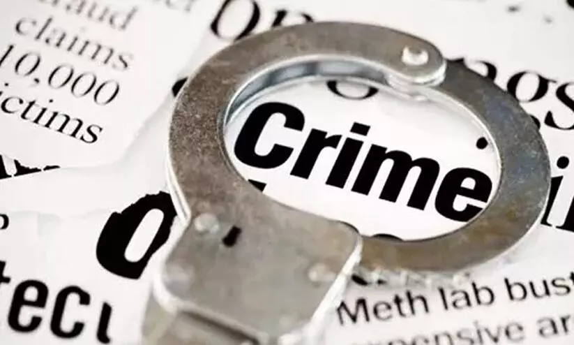 ലഹരിക്കടിപ്പെട്ട മകന്റെ വെട്ടേറ്റ് മാതാവിന് പരിക്ക് ലഹരിക്കടിപ്പെട്ട മകന്റെ വെട്ടേറ്റ് മാതാവിന് പരിക്ക്