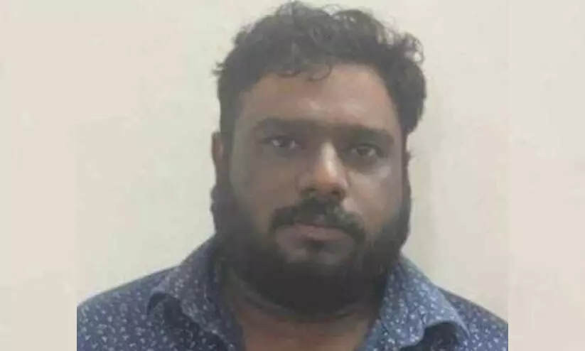 ഫേസ്ബുക്, ഇൻസ്റ്റഗ്രാം അക്കൗണ്ടിൽനിന്ന്​ പെൺകുട്ടികളുടെ ചിത്രങ്ങൾ ശേഖരിച്ച് മോർഫ് ചെയ്ത യുവാവ് അറസ്റ്റിൽ; കണ്ടെടുത്തത് ആയിരത്തിലധികം ചിത്രങ്ങൾ