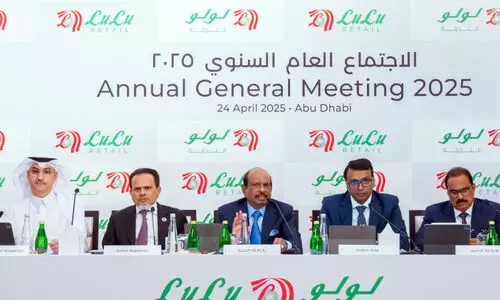 നി​ക്ഷേ​പ​ക​ർ​ക്കാ​യി വ​മ്പ​ൻ പ്ര​ഖ്യാ​പ​ന​വു​മാ​യി ലു​ലു റീ​ട്ടെ​യി​ൽ