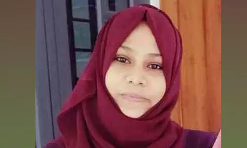 പാറയിൽ കാൽവഴുതി പുഴയിൽ വീണ സഹോദരിയെ രക്ഷിക്കാന്‍ ശ്രമിച്ച യുവതി മുങ്ങി മരിച്ചു