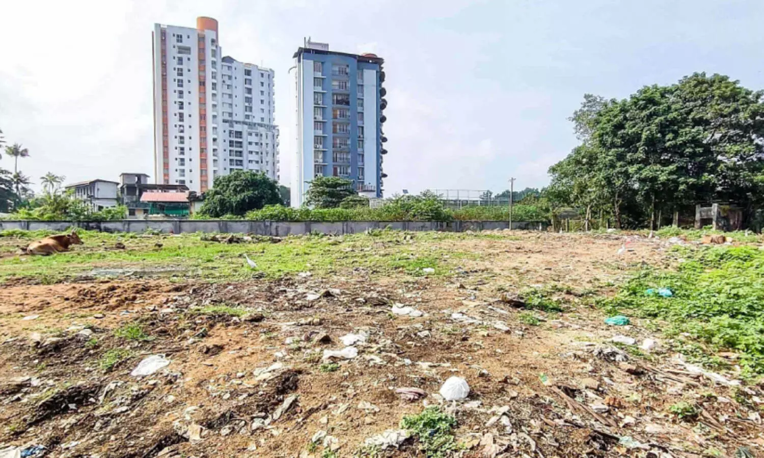 ഒടുവിൽ നിർമാണം തുടങ്ങുന്നു, ആലുവ നഗരസഭ പൊതുമാർക്കറ്റ് ഒടുവിൽ നിർമാണം തുടങ്ങുന്നു, ആലുവ നഗരസഭ പൊതുമാർക്കറ്റ്