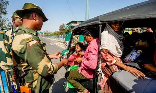 സേനാ നീക്കം ‘ലൈവി’ന് വിലക്ക്