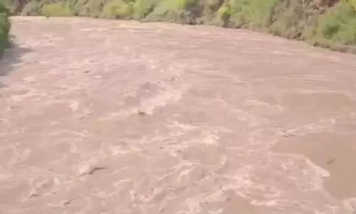 ഝലം നദിയിൽ ജലനിരപ്പുയർന്നു; പാക് അധീന കശ്മീരിൽ ആ​ശങ്ക, ഇന്ത്യ മുന്നറിയിപ്പിലാതെ ഡാം തുറന്നെന്ന് പാകിസ്താൻ