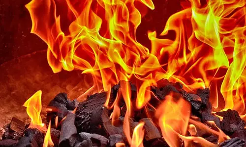 മുംബൈയിലെ ഇ.ഡി ഓഫീസിൽ വൻ തീപിടിത്തം