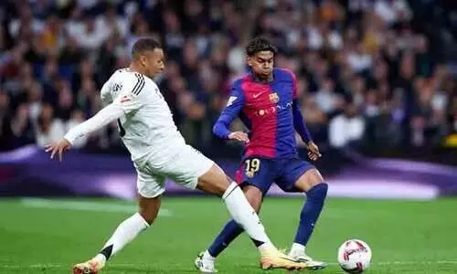 നിങ്ങൾ ഇതിലും കൂടുതൽ അർഹിക്കുന്നുണ്ട്! ബാഴ്സക്കെതിരെ തോറ്റെങ്കിലും സൂപ്പർതാരത്തെ പുകഴ്ത്തി റയൽ ആരാധകർ