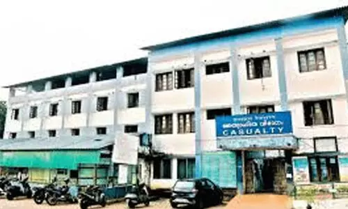 താ​ലൂ​ക്ക് ആ​ശു​പ​ത്രി​യി​ലെ അ​ടി​യ​ന്തി​ര പ്ര​വൃ​ത്തി