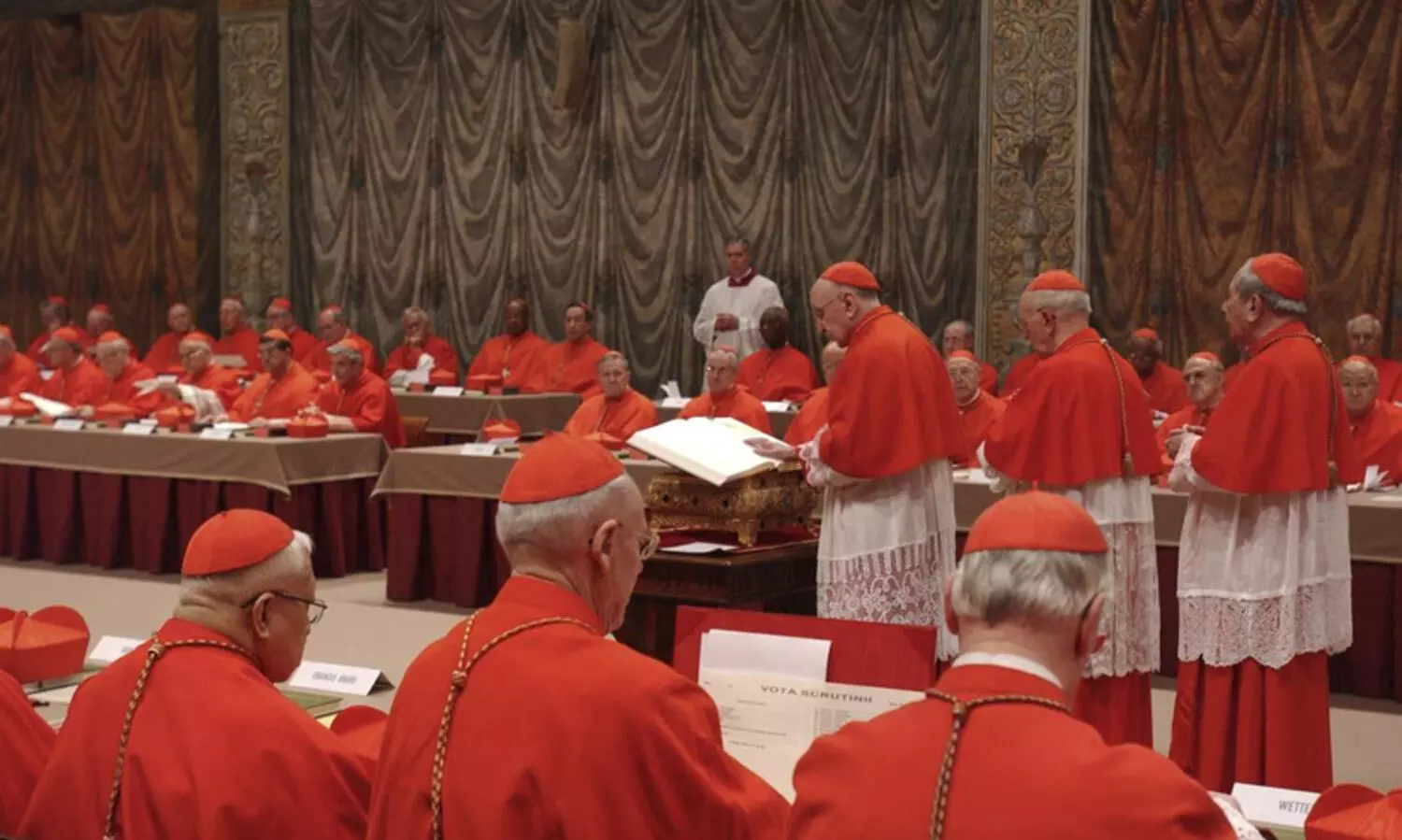 പുതിയ മാർപ്പാപ്പയെ തിരഞ്ഞെടുക്കാൻ പാപ്പൽ കോൺക്ലേവ് മെയ് 7 ന് ആരംഭിക്കും: വത്തിക്കാൻ