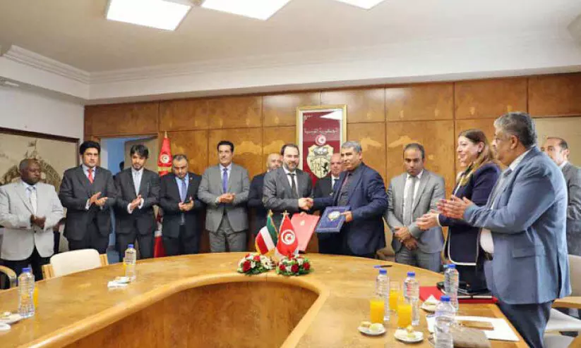 air transport kuwait and tunissia